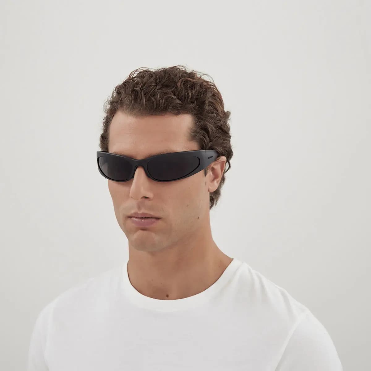 product-889652442754-3